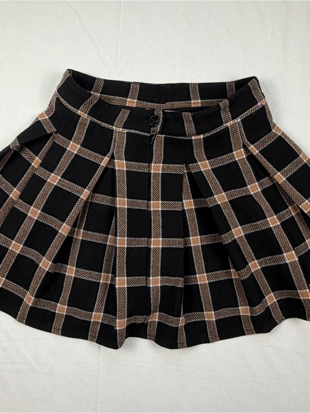 Forever 21 Girls Plaid Pleated Skirt Size 9/10 Black Tan Preppy School